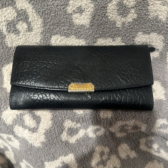 Vintage Burberry Wallet 😍 Used in Good Condition 😍 - Picture 3 of 17